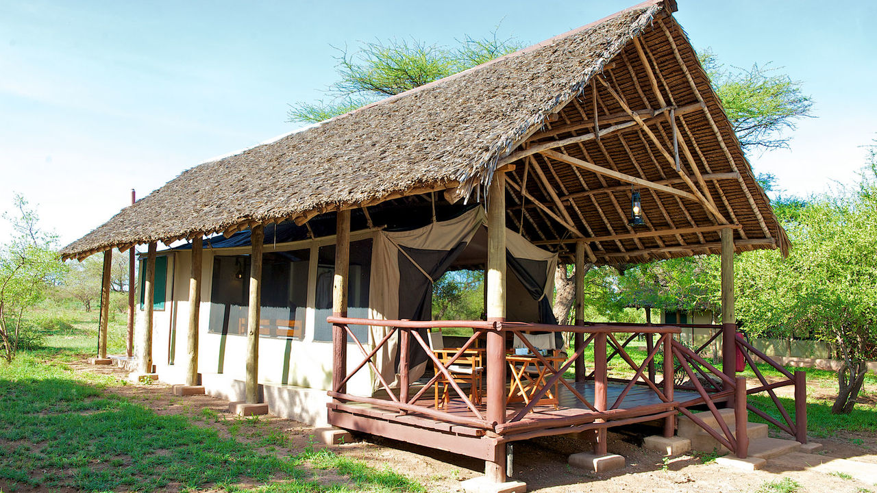 Voyager Ziwani Tented Camp